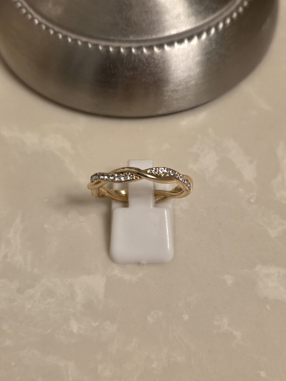 Gold and CZ Twisted Ring Band Size 10